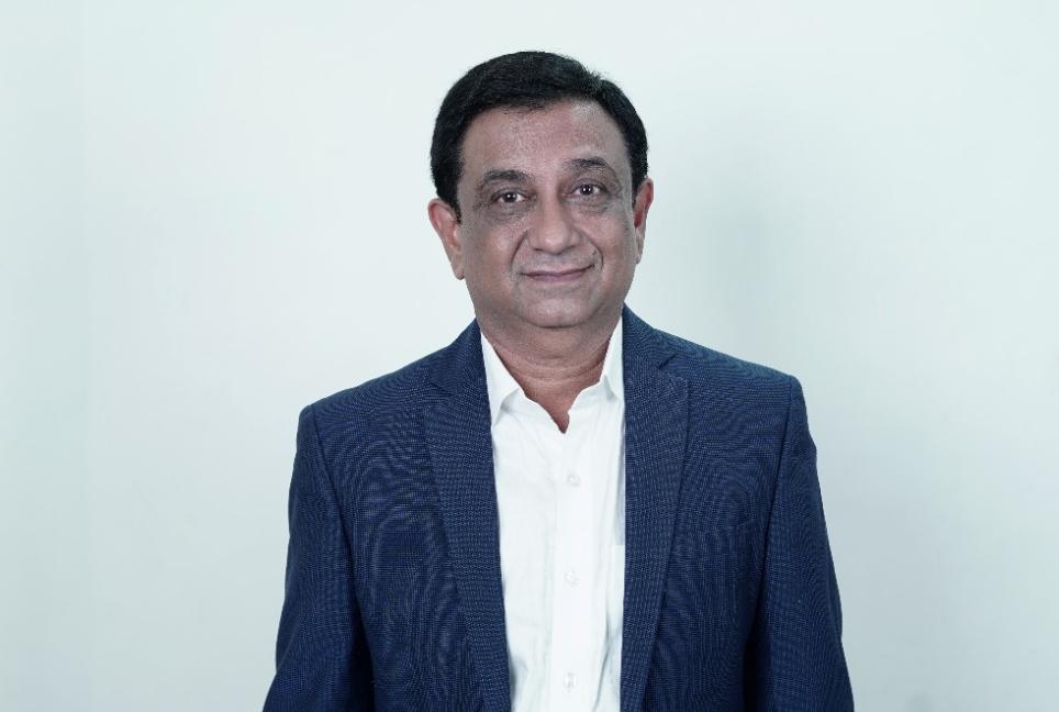 Vasant J Kotak